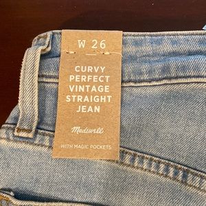 Madewell w26 curvy perfect vintage straight jeans